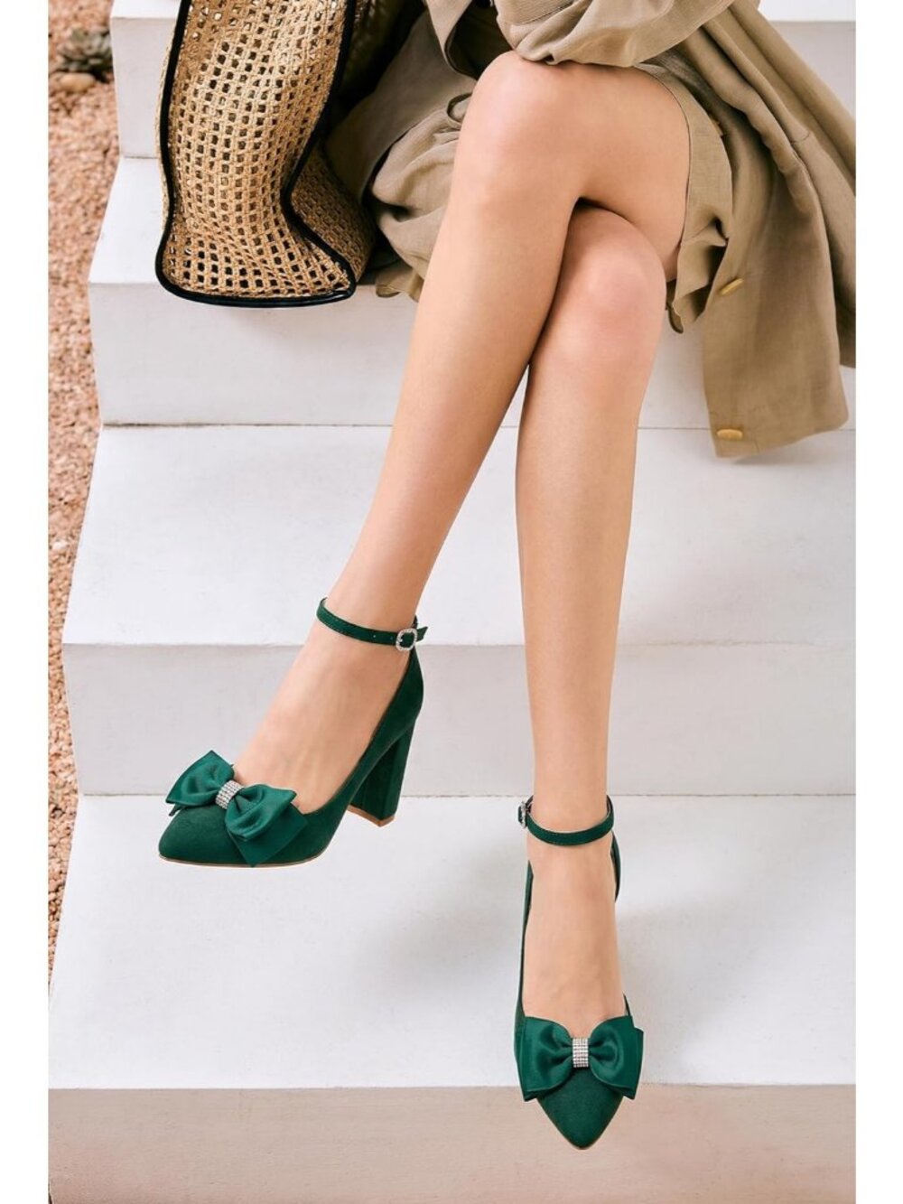 Women's Green Su Pointed Toe Pumps Bow on Toe Ankle Strap Chunky Block Heel - Picture 2 of 6